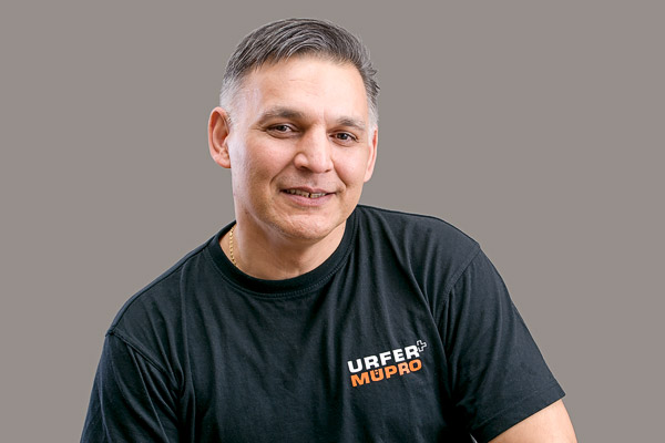 Dragi Stanculovic, Lagermitarbeiter, Urfer-Muepro AG